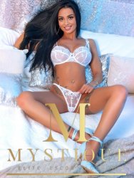 Anais - London Escort - Mystique Escorts