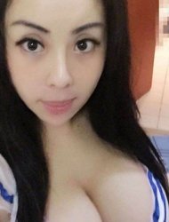 Real Japanese beauty for sex and GFE